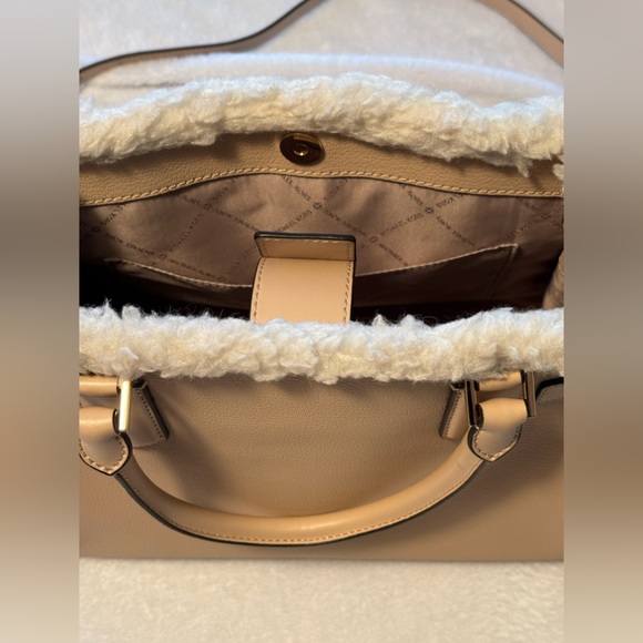 Michael Kors Purse - Picture 4 of 5